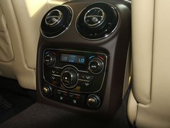 2011款 3.0 自动 全景商务版