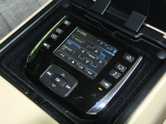 2011款 3.0 自动 全景商务版