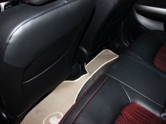 2012款 1.5L 手动 两驱舒适型 5座