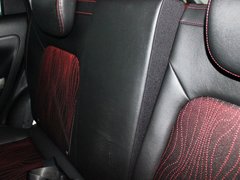 2012款 1.5L 手动 两驱舒适型 5座
