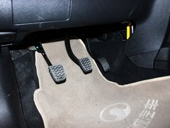 2012款 1.5L 手动 两驱舒适型 5座