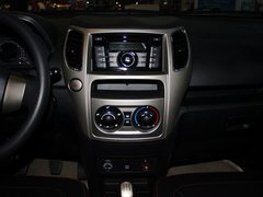2012款 1.5L 手动 两驱舒适型 5座
