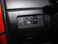 2012款 1.5L 手动 两驱舒适型 5座