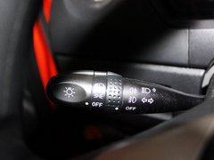 2012款 1.5L 手动 两驱舒适型 5座