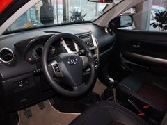 2012款 1.5L 手动 两驱舒适型 5座