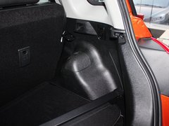 2012款 1.5L 手动 两驱舒适型 5座