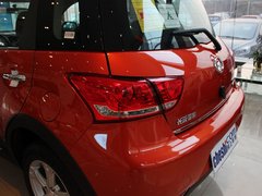 2012款 1.5L 手动 两驱舒适型 5座