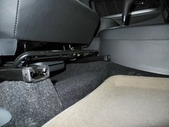2011款 1.6L 自动 运动型(改款)