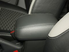 2011款 1.6L 自动 运动型(改款)