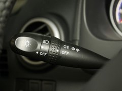 2011款 1.6L 自动 运动型(改款)