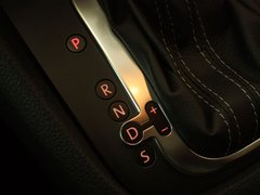 2011款 R 2.0TSI 