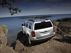 2011款 2.4 CVT 经典版 5座