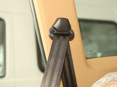 2012款 1.8T 手动 两驱商务版 5座