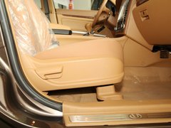 2012款 1.8T 手动 两驱商务版 5座
