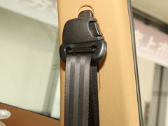 2012款 1.8T 手动 两驱商务版 5座