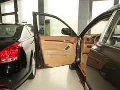 2012款 1.8T 手动 两驱商务版 5座