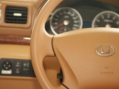 2012款 1.8T 手动 两驱商务版 5座