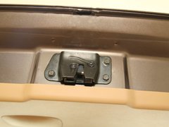 2012款 1.8T 手动 两驱商务版 5座