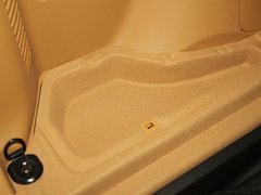 2012款 1.8T 手动 两驱商务版 5座