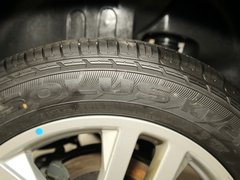 2012款 1.8T 手动 两驱商务版 5座