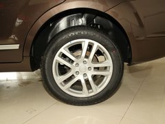 2012款 1.8T 手动 两驱商务版 5座