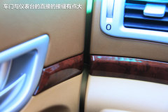 2012款 1.8T 手动 两驱商务版 5座