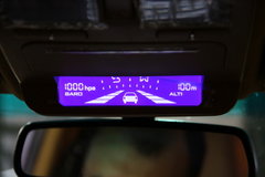 2012款 1.8T 手动 两驱商务版 5座