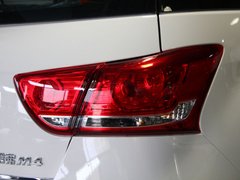 2012款 1.5L 手动 两驱豪华型 5座