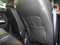 2012款 1.5L 手动 两驱豪华型 5座