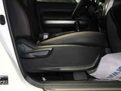 2012款 1.5L 手动 两驱豪华型 5座