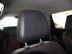2012款 1.5L 手动 两驱豪华型 5座