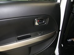 2012款 1.5L 手动 两驱豪华型 5座