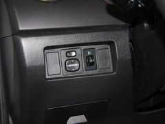 2012款 1.5L 手动 两驱豪华型 5座
