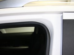 2012款 1.5L 手动 两驱豪华型 5座