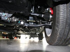 2012款 1.5L 手动 两驱豪华型 5座