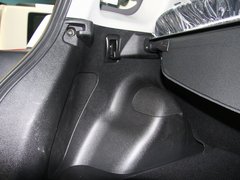 2012款 1.5L 手动 两驱豪华型 5座
