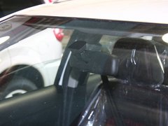 2012款 1.5L 手动 两驱豪华型 5座