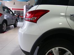 2012款 1.5L 手动 两驱豪华型 5座