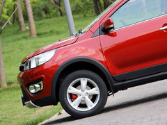 2012款 1.5L 手动 两驱豪华型 5座