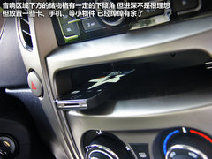 2012款 1.5L 手动 两驱豪华型 5座