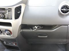 2012款 1.5L 手动 两驱豪华型 5座