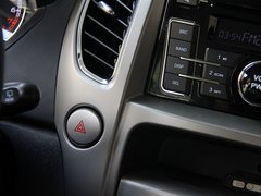 2012款 1.5L 手动 两驱豪华型 5座