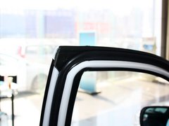 2012款 1.5L 手动 两驱豪华型 5座