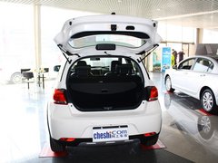 2012款 1.5L 手动 两驱豪华型 5座