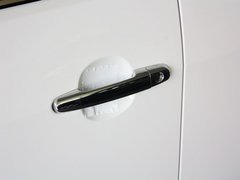 2012款 1.5L 手动 两驱豪华型 5座