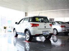 2012款 1.5L 手动 两驱豪华型 5座