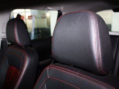 2012款 1.5L 手动 两驱豪华型 5座
