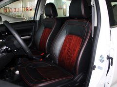 2012款 1.5L 手动 两驱豪华型 5座