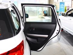 2012款 1.5L 手动 两驱豪华型 5座