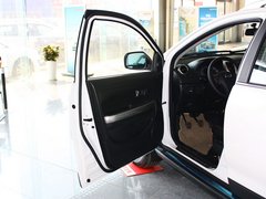 2012款 1.5L 手动 两驱豪华型 5座